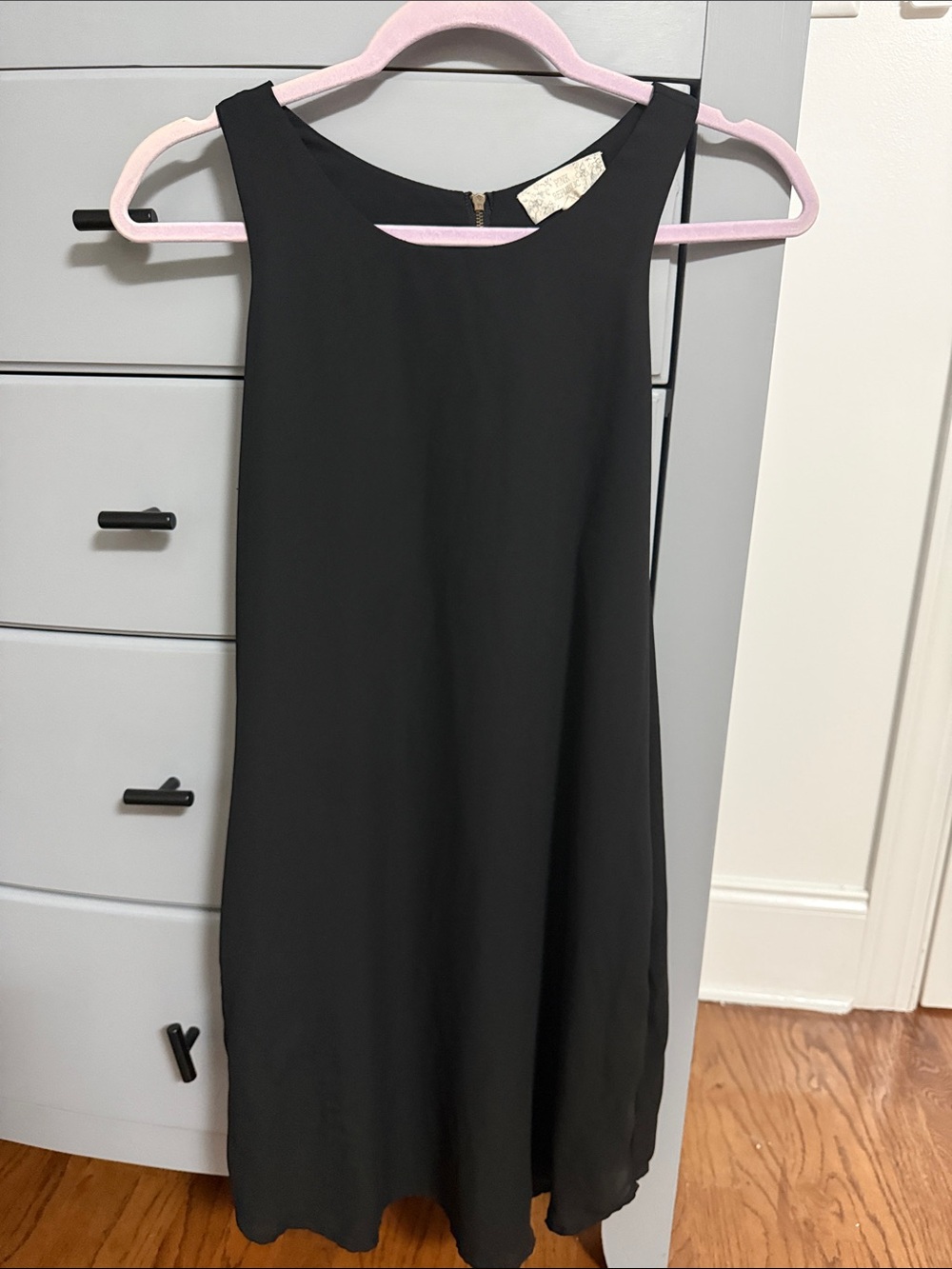 Pink Republic Black Sleeveless Mini Shift Dress
